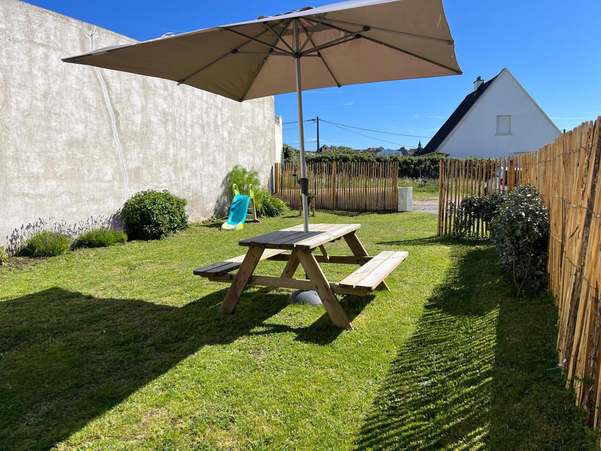 La Maison - Ambleteuse - Vue Sur Mer Et Jardin Exterior photo